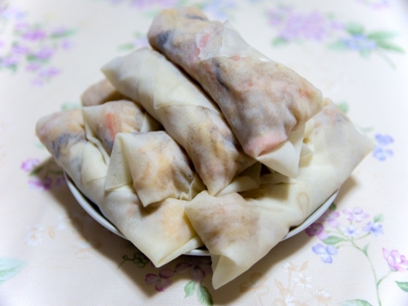 別讓傳統美食變成健康威脅：從潤餅中毒事件看見市場攤商的食安漏洞